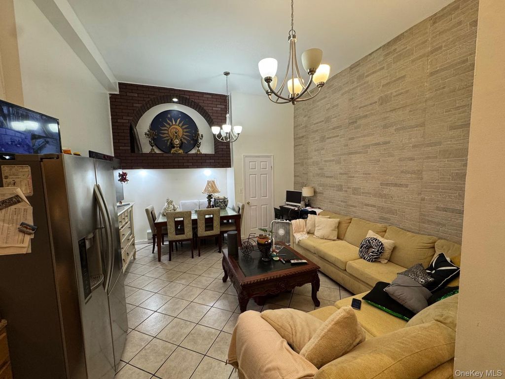 643 Baker Avenue, Bronx, NY 10460 — photo 3