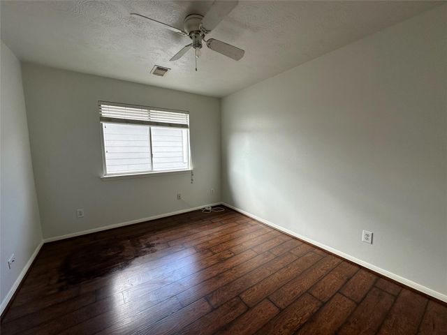 10903 Tobar Falls Circle, Houston, TX 77064