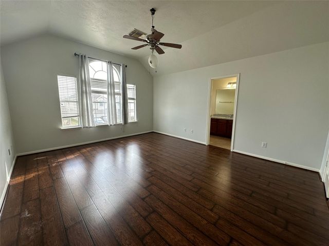 10903 Tobar Falls Circle, Houston, TX 77064