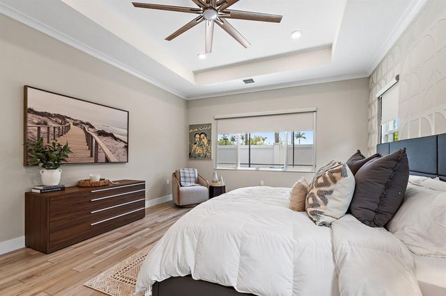 12172 Waterstone Circle, Palm Beach Gardens, FL 33412