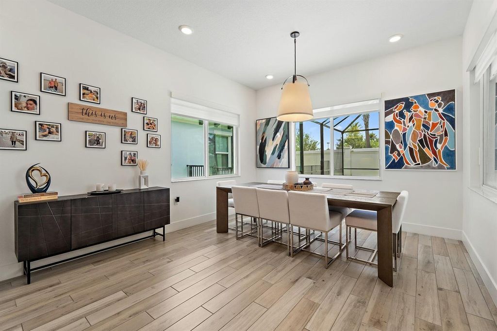 Image 20 of property listing at 12172 Waterstone Circle, Palm Beach Gardens, FL 33412