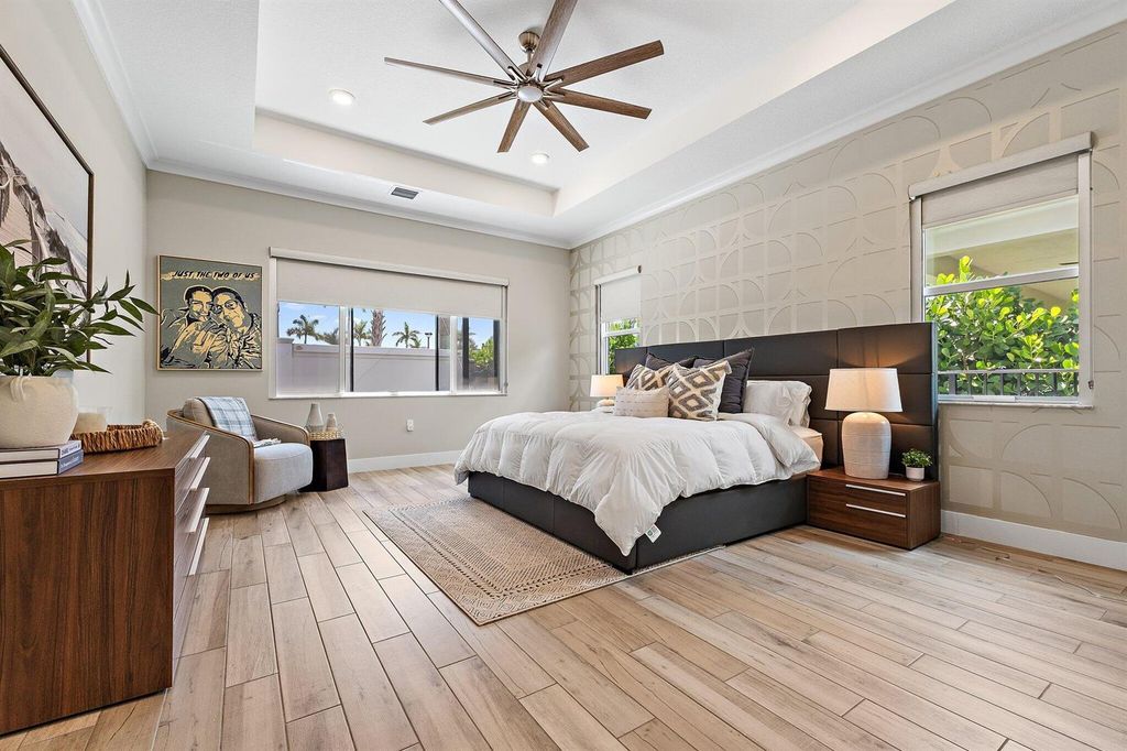 Image 26 of property listing at 12172 Waterstone Circle, Palm Beach Gardens, FL 33412