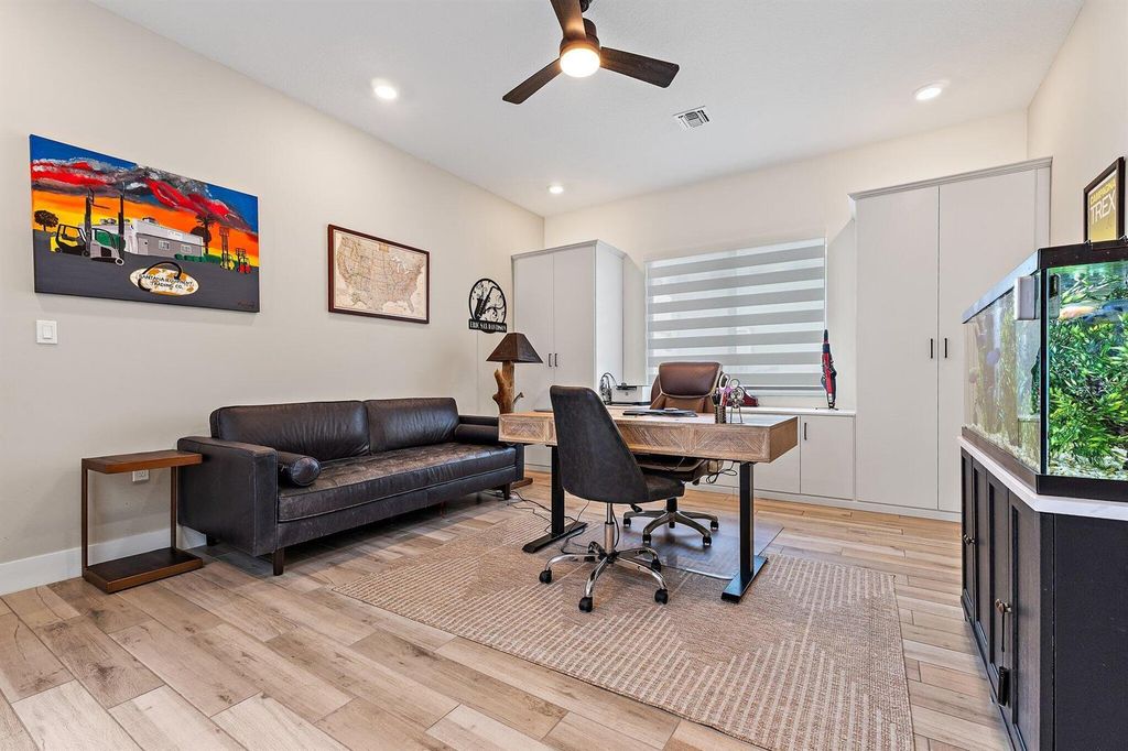 Image 48 of property listing at 12172 Waterstone Circle, Palm Beach Gardens, FL 33412