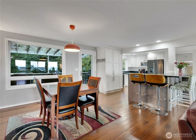 7847 SE Monte Bella Place, Port Orchard, WA 98366