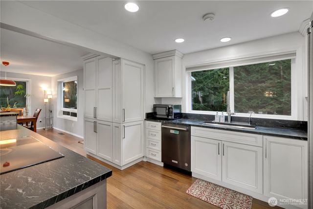 7847 SE Monte Bella Place, Port Orchard, WA 98366