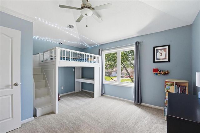 2448 NW Valley View Drive, Lee's Summit, MO 64081