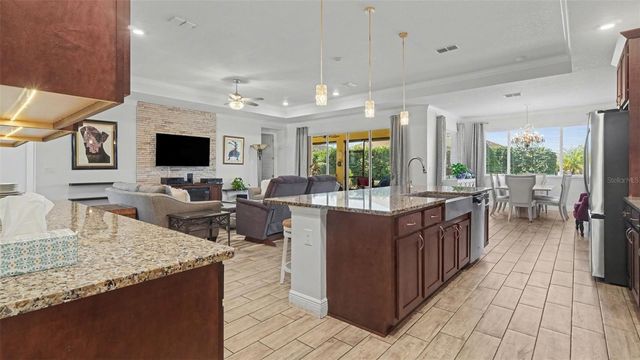 8572 SW 94TH CIRCLE, Ocala, FL 34481