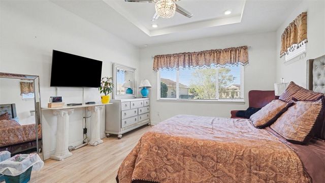 8572 SW 94TH CIRCLE, Ocala, FL 34481