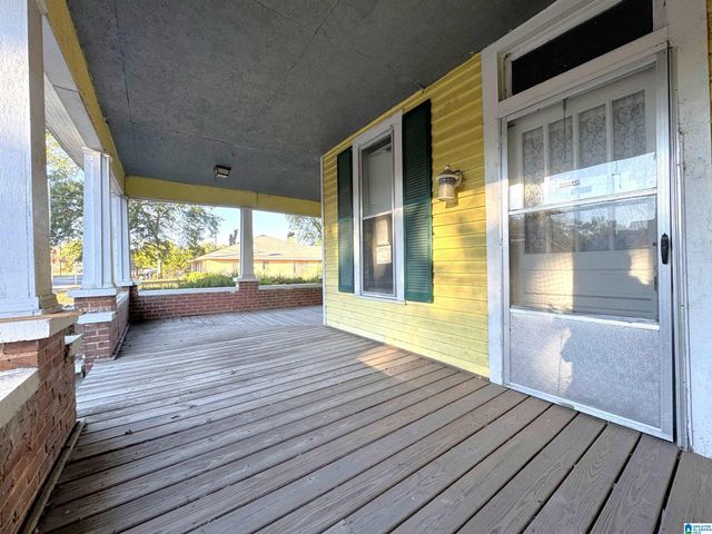 203 3RD STREET SE, Aliceville, AL 35442