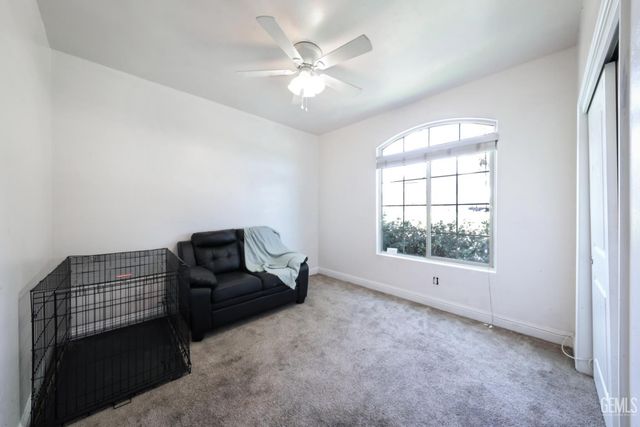 5413 Rivulet Run Court, Bakersfield, CA 93313