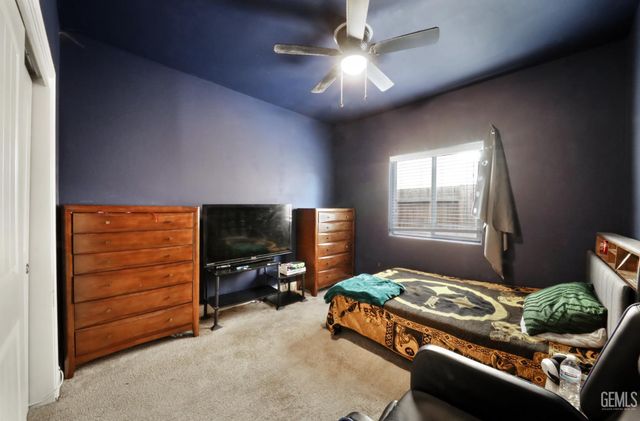 5413 Rivulet Run Court, Bakersfield, CA 93313