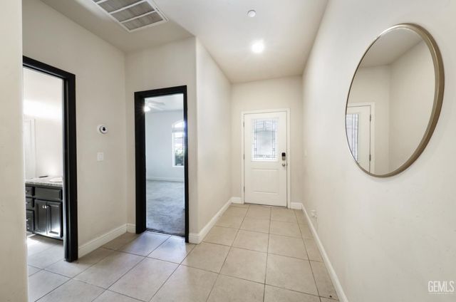 5413 Rivulet Run Court, Bakersfield, CA 93313