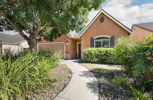 5413 Rivulet Run Court, Bakersfield, CA 93313