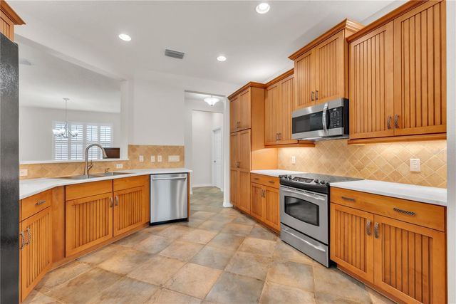 15852 COBBLE MILL DRIVE, Wimauma, FL 33598