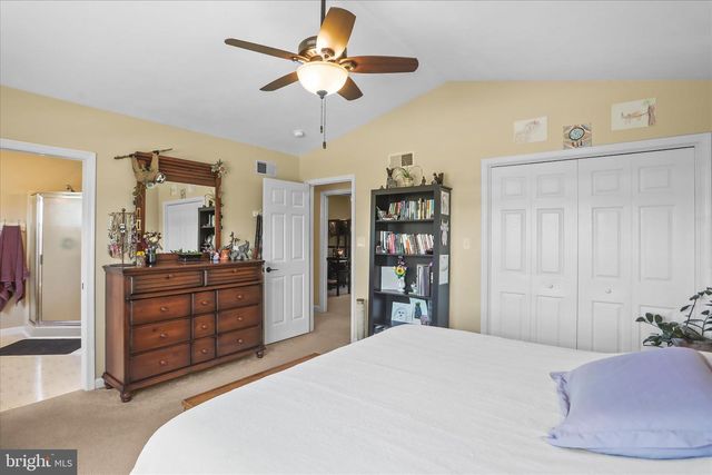 39 N PHEASANT WAY, Abbottstown, PA 17301