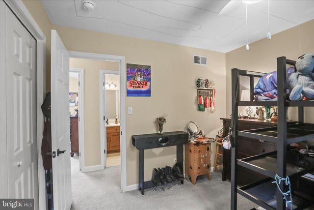 39 N PHEASANT WAY, Abbottstown, PA 17301