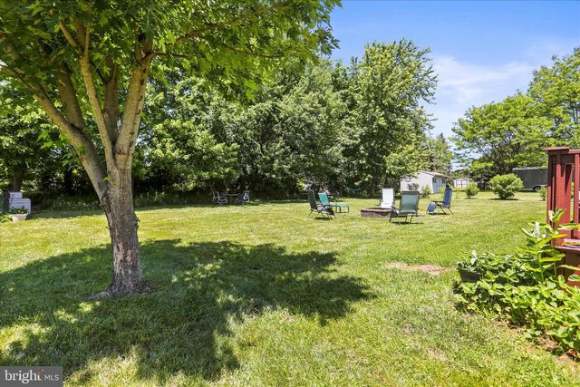 39 N PHEASANT WAY, Abbottstown, PA 17301