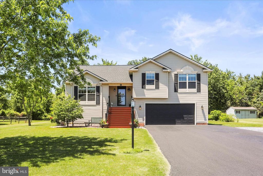 39 N PHEASANT WAY, Abbottstown, PA 17301