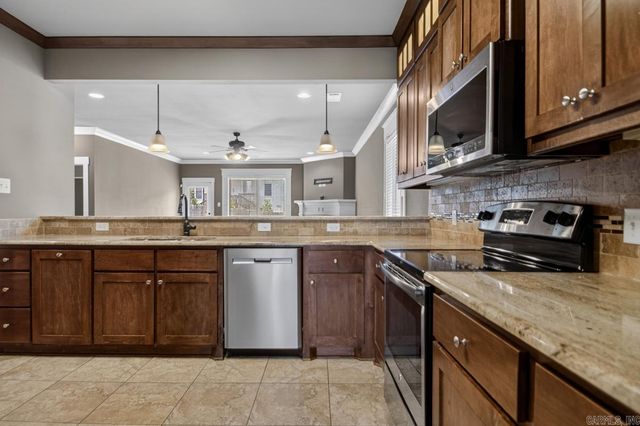 7413 PEACH BLOSSOM, Benton, AR 72019