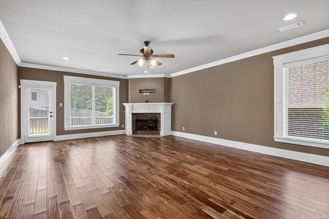 7413 PEACH BLOSSOM, Benton, AR 72019