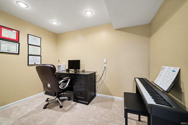15190 Durham Way, Granger, IN 46530