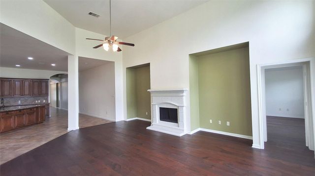 10615 Cortland Ridge Lane, Cypress, TX 77433