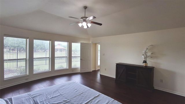 10615 Cortland Ridge Lane, Cypress, TX 77433