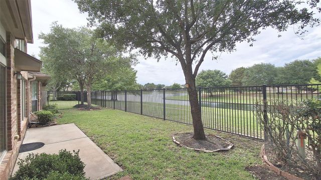10615 Cortland Ridge Lane, Cypress, TX 77433