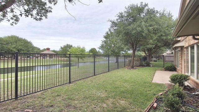 10615 Cortland Ridge Lane, Cypress, TX 77433