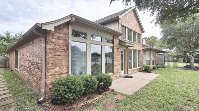 10615 Cortland Ridge Lane, Cypress, TX 77433