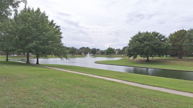 10615 Cortland Ridge Lane, Cypress, TX 77433