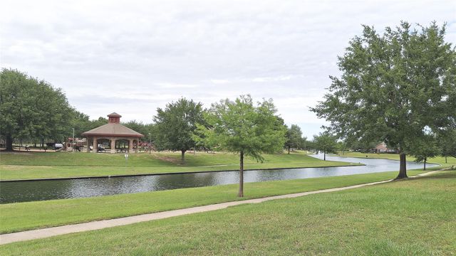 10615 Cortland Ridge Lane, Cypress, TX 77433