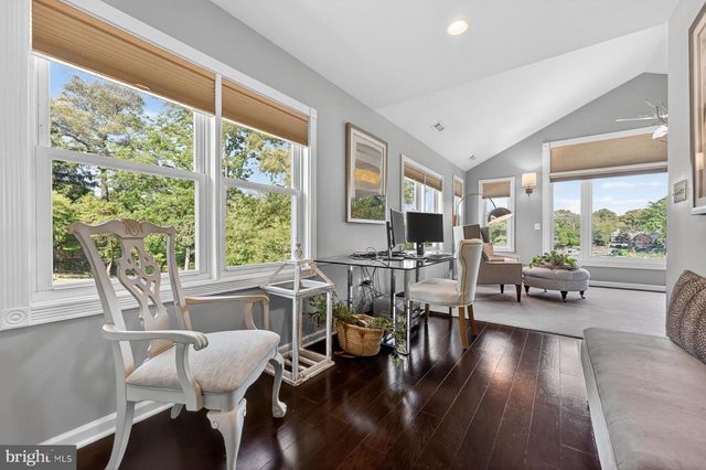 512 RIVERSIDE DR, Pasadena, MD 21122