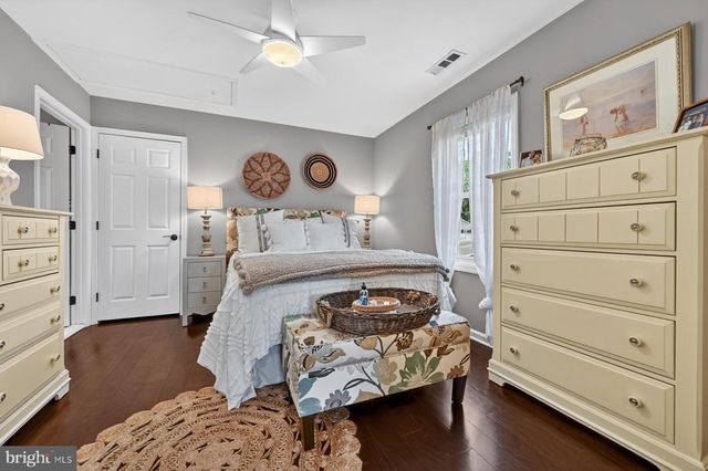 512 RIVERSIDE DR, Pasadena, MD 21122