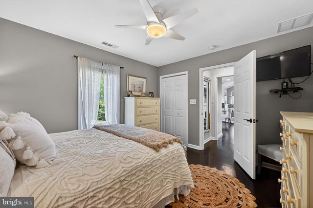 512 RIVERSIDE DR, Pasadena, MD 21122