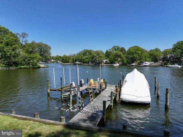 512 RIVERSIDE DR, Pasadena, MD 21122