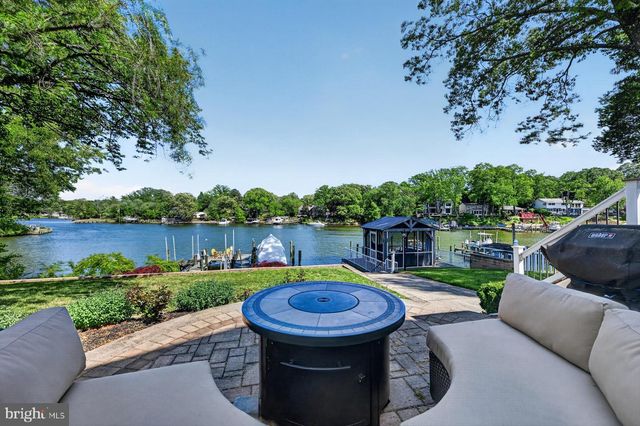 512 RIVERSIDE DR, Pasadena, MD 21122