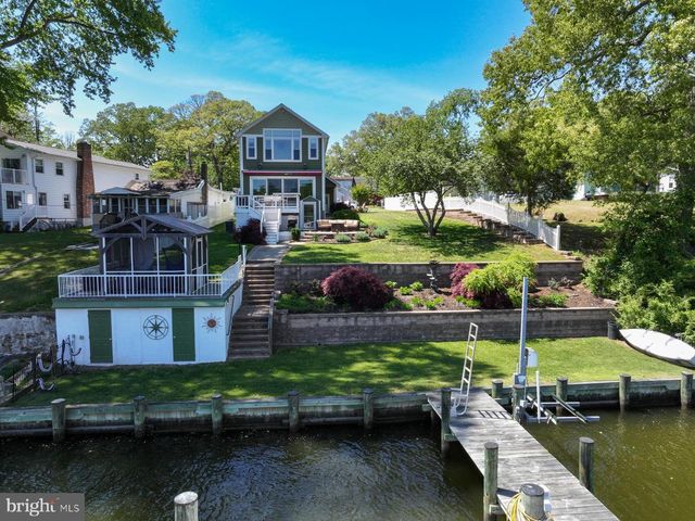 512 RIVERSIDE DR, Pasadena, MD 21122