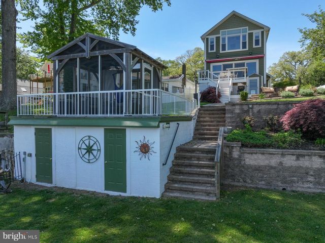 512 RIVERSIDE DR, Pasadena, MD 21122