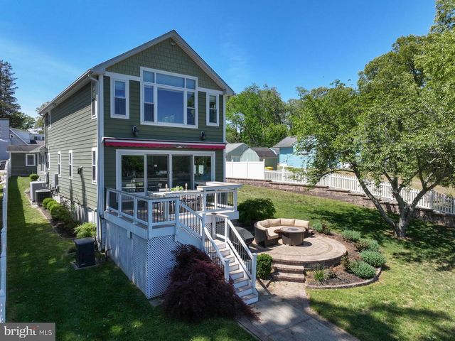 512 RIVERSIDE DR, Pasadena, MD 21122