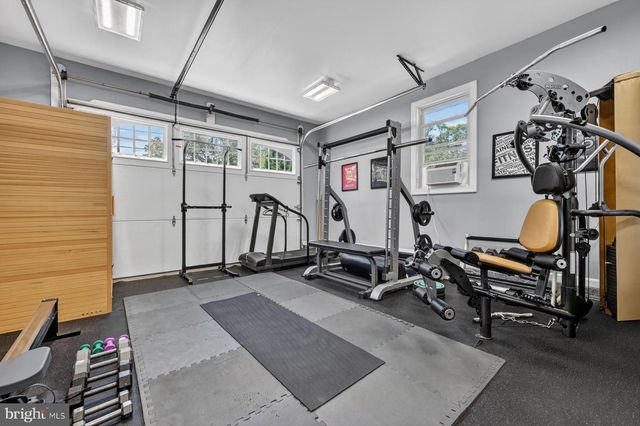 512 RIVERSIDE DR, Pasadena, MD 21122