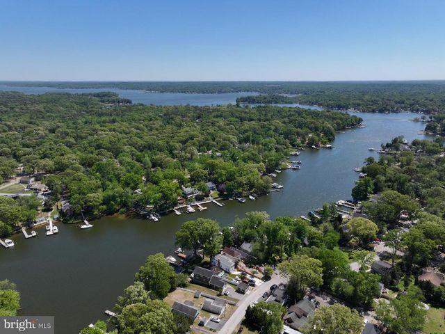 512 RIVERSIDE DR, Pasadena, MD 21122