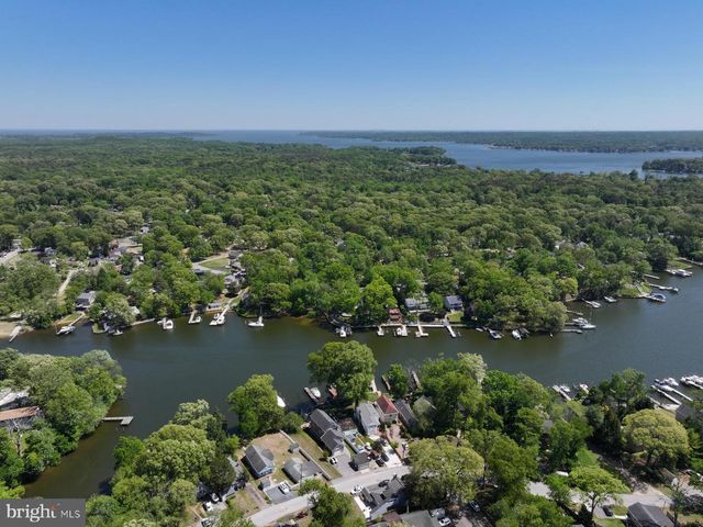 512 RIVERSIDE DR, Pasadena, MD 21122