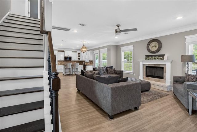 399 Palmer Place Lane NE, Ludowici, GA 31316