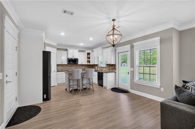 399 Palmer Place Lane NE, Ludowici, GA 31316