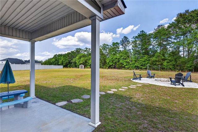 399 Palmer Place Lane NE, Ludowici, GA 31316
