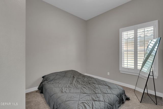12830 Osmotherley Avenue, El Paso, TX 79928