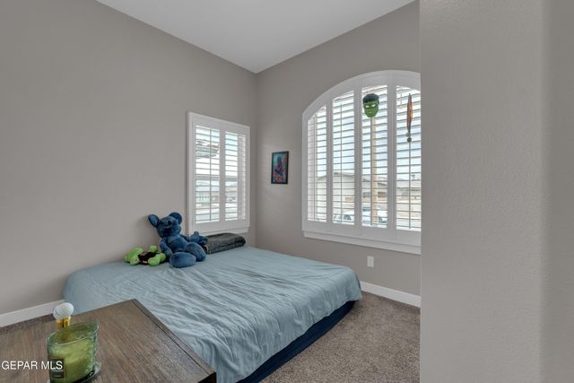 12830 Osmotherley Avenue, El Paso, TX 79928