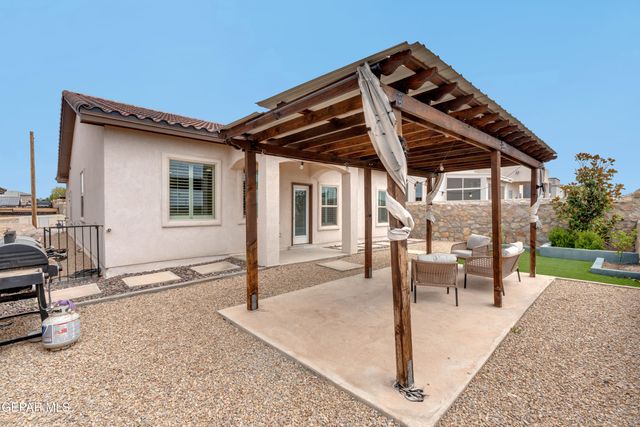 12830 Osmotherley Avenue, El Paso, TX 79928