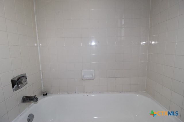 1011 N 4th Street, Copperas Cove, TX 76522